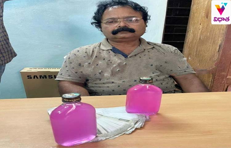 ఏసీబీ వలలో పంచాయతీ సెక్రెటరీ… ఏసీబీ వలలో పంచాయతీ సెక్రెటరీ…