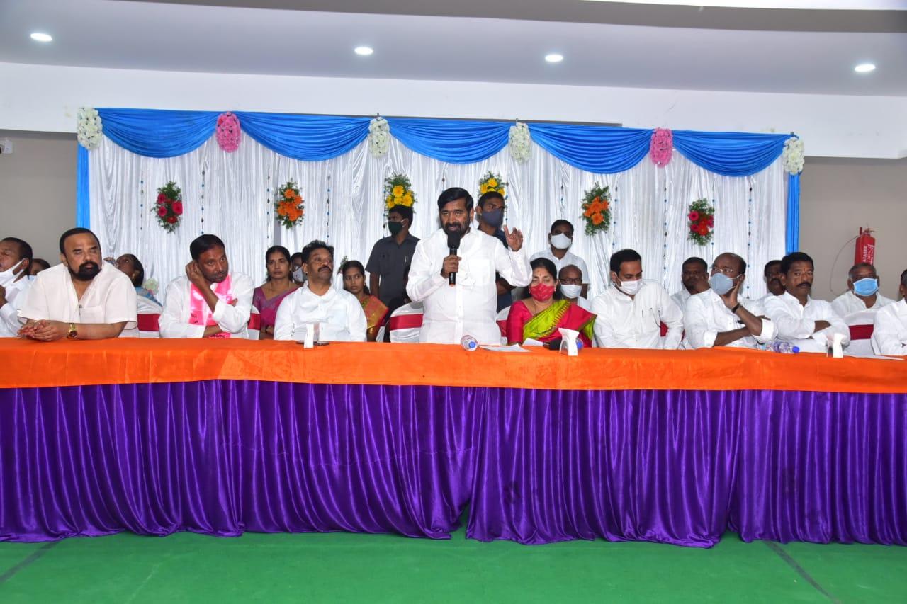 స్థానిక సంస్థలను నిర్వీర్యం చేసిందే కాంగ్రెస్ ,బీజేపీలు స్థానిక సంస్థలను నిర్వీర్యం చేసిందే కాంగ్రెస్ ,బీజేపీలు