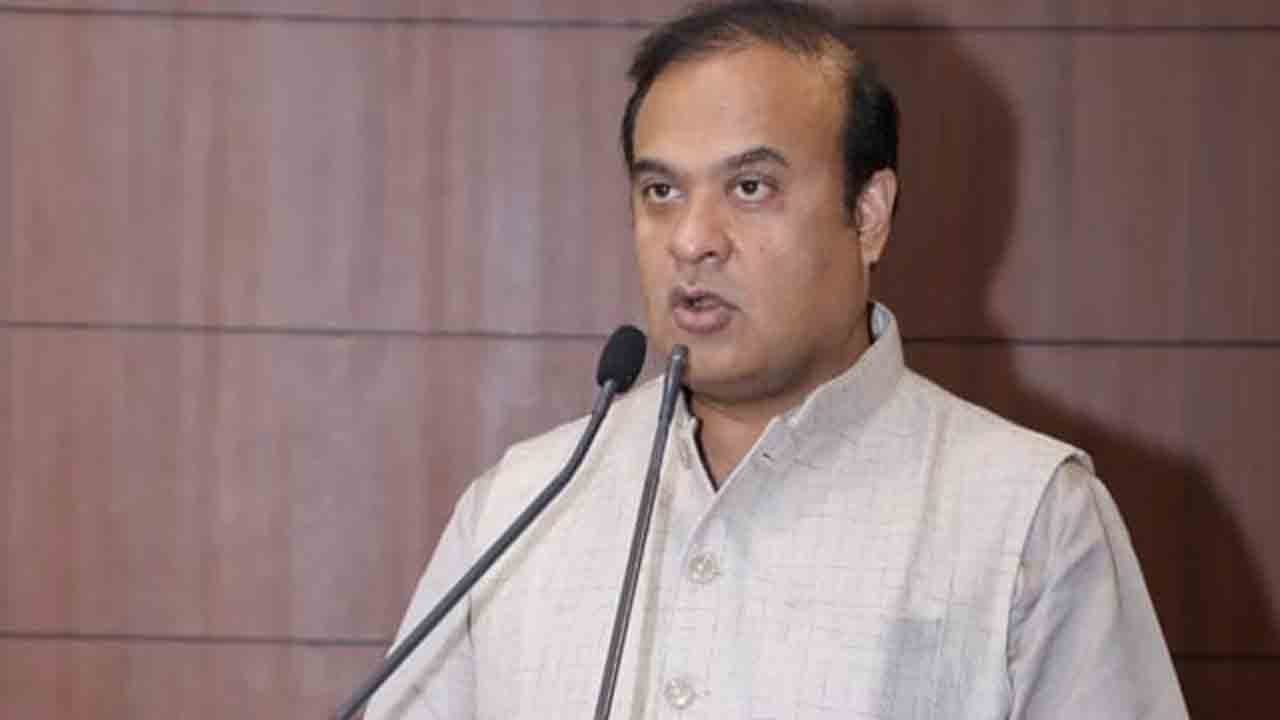 రాహుల్ రాజకీయాలకు పనికి రారు: బీజేపీ సీఎం రాహుల్ రాజకీయాలకు పనికి రారు: బీజేపీ సీఎం