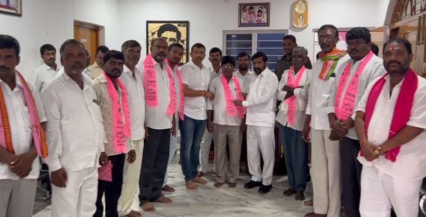 మునుగోడులో గుభాళించేది గులాబీనే: మంత్రి జగదీశ్ రెడ్డి మునుగోడులో గుభాళించేది గులాబీనే: మంత్రి జగదీశ్ రెడ్డి