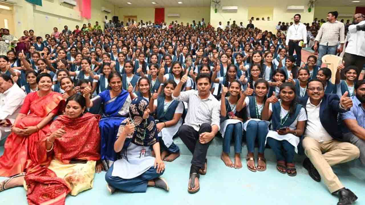 మీ ఉద్యమం నచ్చింది.. బాసర ట్రిపుల్ ఐటీ విద్యార్థులకు కేటీఆర్ ప్రశంసలు మీ ఉద్యమం నచ్చింది.. బాసర ట్రిపుల్ ఐటీ విద్యార్థులకు కేటీఆర్ ప్రశంసలు