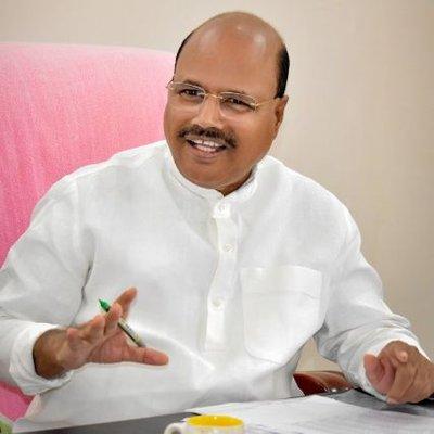 టీఆర్ఎస్ ఎమ్మెల్యేకు ఈడీ షాక్..9 గంటలు విచారణ టీఆర్ఎస్ ఎమ్మెల్యేకు ఈడీ షాక్..9 గంటలు విచారణ