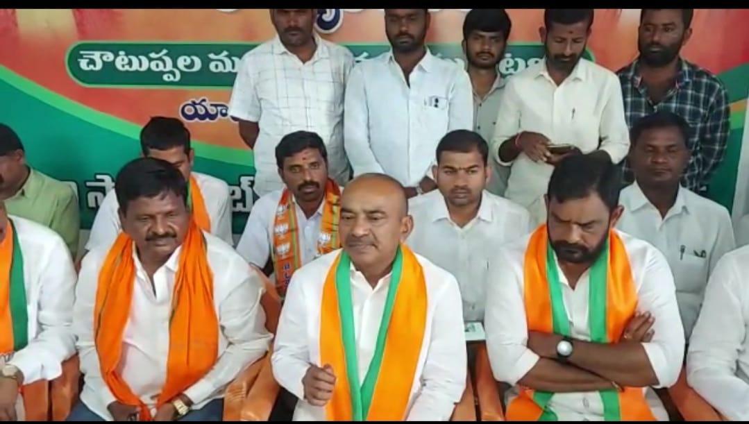 హుజురాబాద్ ఫలితమే మునుగొడులో పునరావృతం: ఈటల రాజేందర్ హుజురాబాద్ ఫలితమే మునుగొడులో పునరావృతం: ఈటల రాజేందర్