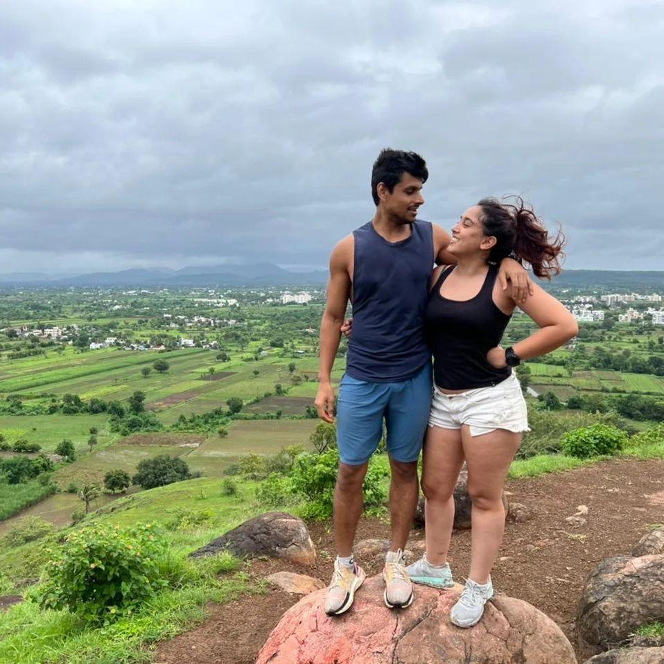 ఫిట్నెస్ ట్రైనర్తో ప్రేమలో ఉన్నా: అమీర్ ఖాన్ కూతురు ఐరా ఖాన్ ఫిట్నెస్ ట్రైనర్తో ప్రేమలో ఉన్నా: అమీర్ ఖాన్ కూతురు ఐరా ఖాన్