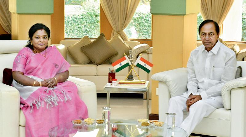 ఒక రాష్ట్రం.. రెండు ప్రభుత్వాలు ఒక రాష్ట్రం.. రెండు ప్రభుత్వాలు