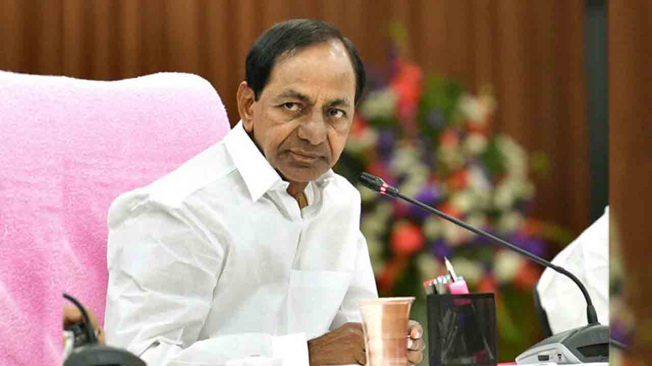 బ్రేకింగ్: ఎస్టీలకు 10 శాతం రిజర్వేషన్లు.. సీఎం కేసీఆర్ దసరా కానుక బ్రేకింగ్: ఎస్టీలకు 10 శాతం రిజర్వేషన్లు.. సీఎం కేసీఆర్ దసరా కానుక