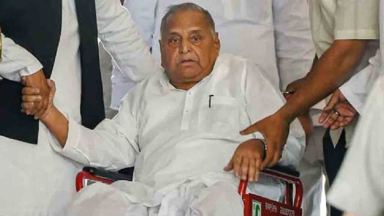అత్యంత విషమంగా ములాయం ఆరోగ్య పరిస్థితి అత్యంత విషమంగా ములాయం ఆరోగ్య పరిస్థితి