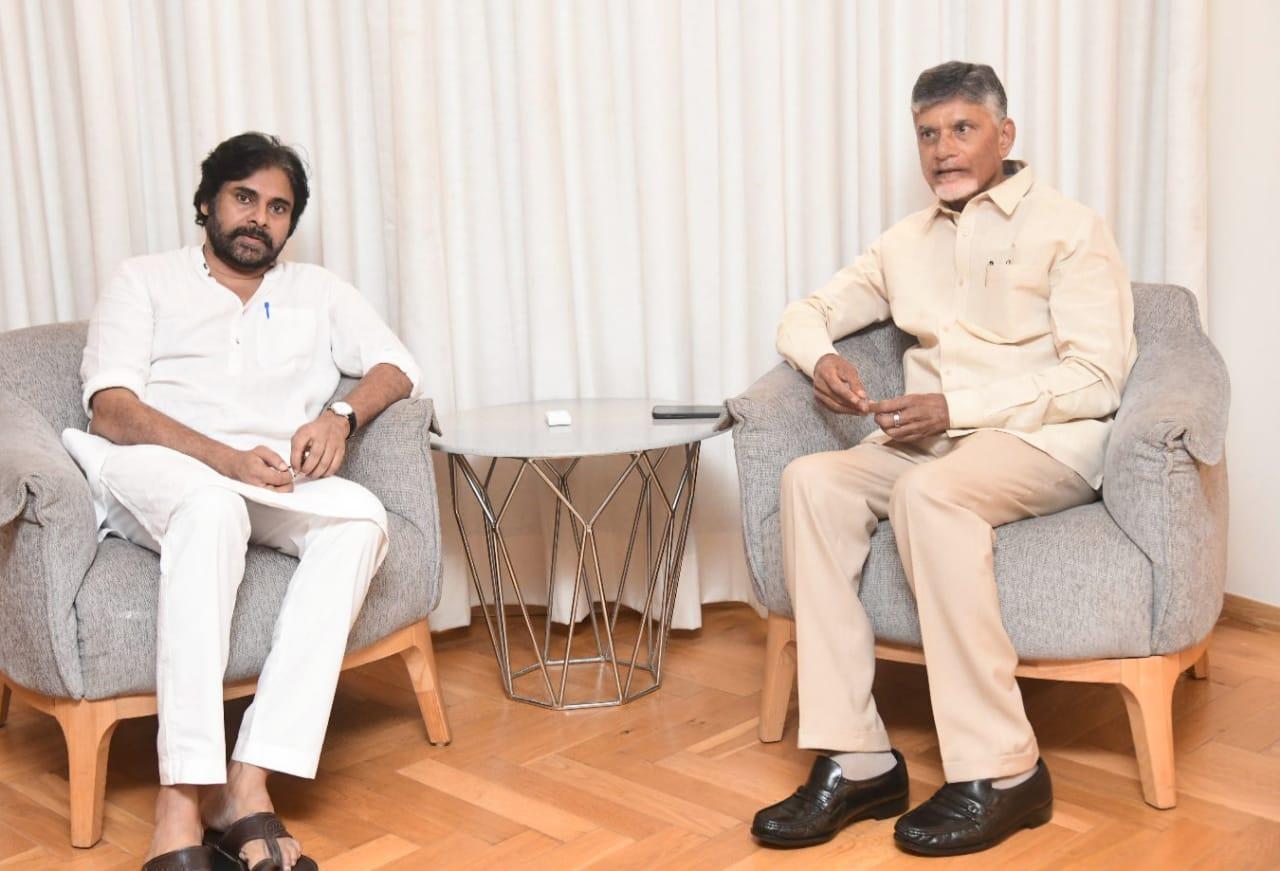 పొత్తు పొడిచింది.. సీట్ల లెక్క ఎలా మరి! పొత్తు పొడిచింది.. సీట్ల లెక్క ఎలా మరి!