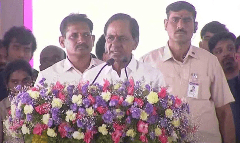 విద్వేష రాజకీయాలను గ్రహించి యువత అప్రమత్తంగా ఉండాలి: సీఎం కేసీఆర్ విద్వేష రాజకీయాలను గ్రహించి యువత అప్రమత్తంగా ఉండాలి: సీఎం కేసీఆర్