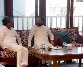 బీజేపీలోకి డిప్యూటీ స్పీకర్ పద్మారావు.. నిజమెంత! బీజేపీలోకి డిప్యూటీ స్పీకర్ పద్మారావు.. నిజమెంత!