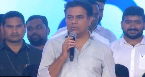 నగరవాసులకు శుభవార్త: నామమాత్రపు రుసుముతో భూముల క్రమబద్ధీకరణ నగరవాసులకు శుభవార్త: నామమాత్రపు రుసుముతో భూముల క్రమబద్ధీకరణ