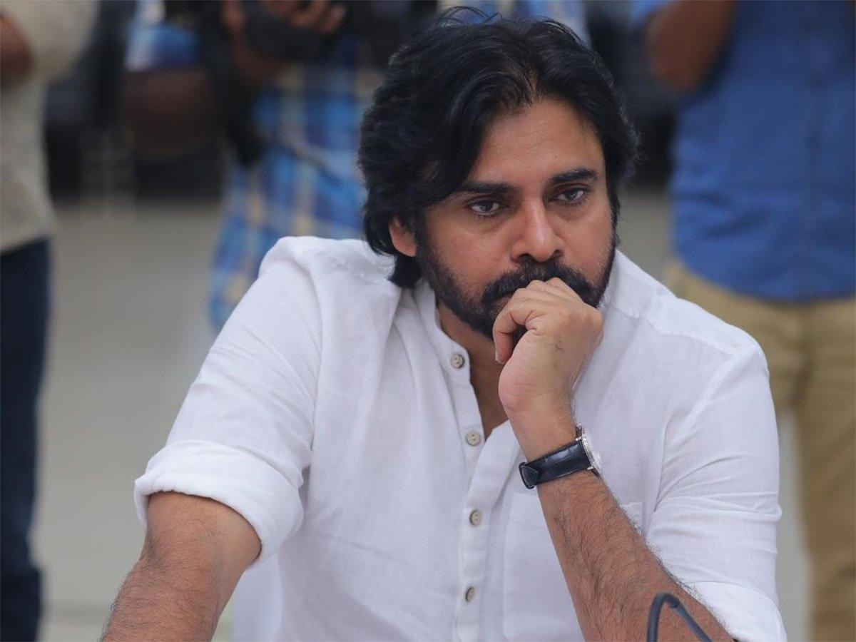 APలో మోడీ టూర్.. బీజేపీ నుంచి పవన్కు పిలుపు ఉంటుందా! APలో మోడీ టూర్.. బీజేపీ నుంచి పవన్కు పిలుపు ఉంటుందా!