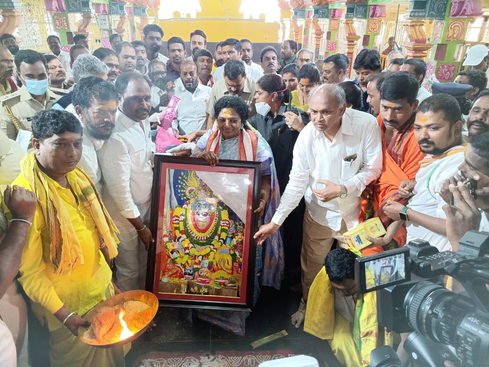 గవర్నర్ తమిళిసైకి మళ్లీ అవమానం గవర్నర్ తమిళిసైకి మళ్లీ అవమానం