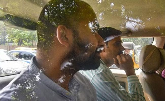 ఢిల్లీ లిక్కర్ స్కామ్: అభిషేక్, విజయ్ రిమాండ్ పొడిగింపు ఢిల్లీ లిక్కర్ స్కామ్: అభిషేక్, విజయ్ రిమాండ్ పొడిగింపు