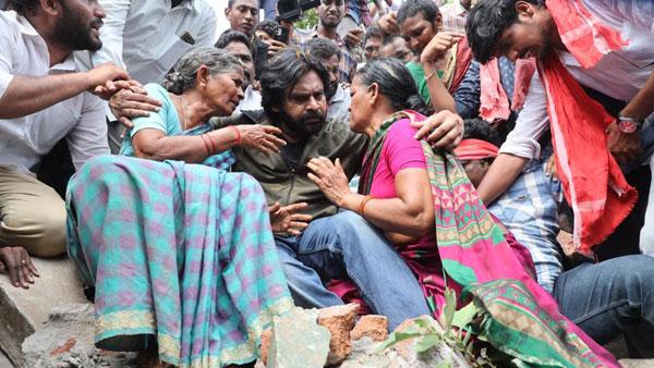 మాట తప్పని పవన్.. ఇప్పటం గ్రామస్తులకు ఆర్థిక సాయం మాట తప్పని పవన్.. ఇప్పటం గ్రామస్తులకు ఆర్థిక సాయం