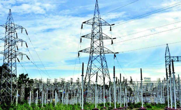 తెలంగాణ విద్యుత్ సంస్థల్లో భారీగా రివర్షన్లు.. ఉద్యోగులకు తీరని నష్టం తెలంగాణ విద్యుత్ సంస్థల్లో భారీగా రివర్షన్లు.. ఉద్యోగులకు తీరని నష్టం