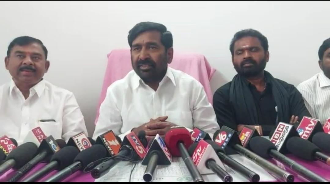 కాంగ్రెస్ వైఫల్యాలే బీజేపీ గెలుపు సోపానాలు: మంత్రి జగదీష్ రెడ్డి కాంగ్రెస్ వైఫల్యాలే బీజేపీ గెలుపు సోపానాలు: మంత్రి జగదీష్ రెడ్డి