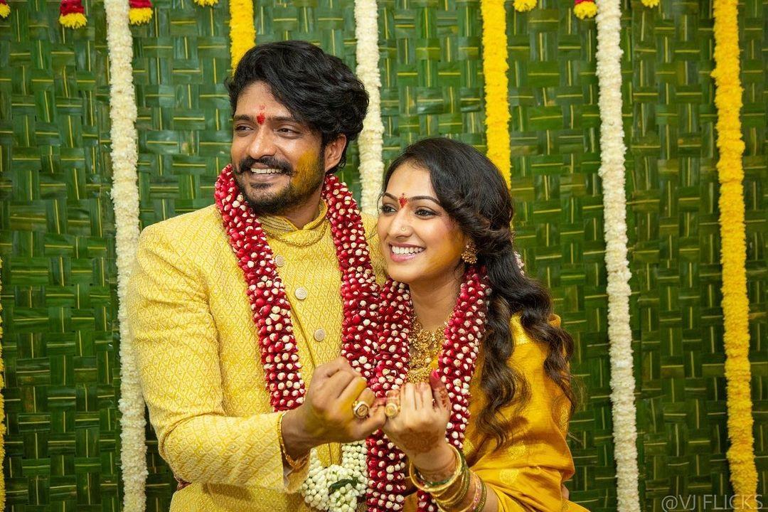 KGF విలన్ను పెళ్లాడబోతున్న స్టార్ హీరోయిన్..! KGF విలన్ను పెళ్లాడబోతున్న స్టార్ హీరోయిన్..!