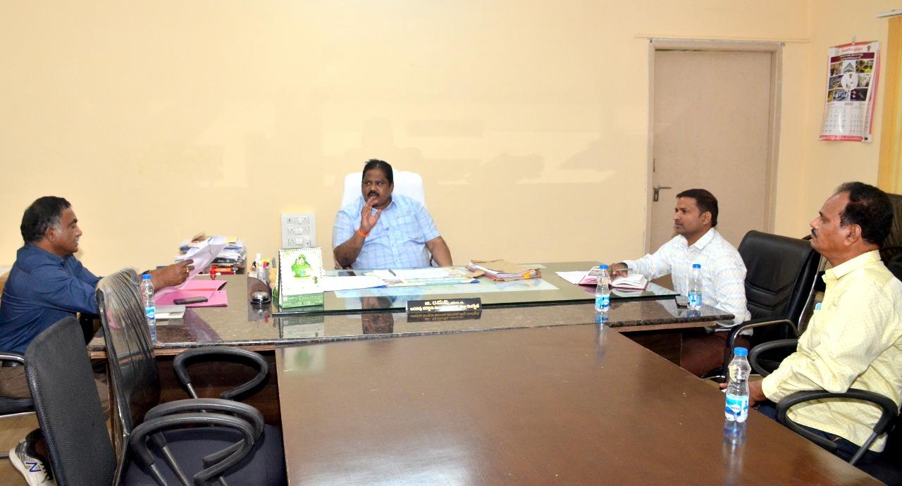 MEDAK: ‘డబుల్’ ఇండ్ల నిర్మాణాలను వేగవంతం చేయండి MEDAK: ‘డబుల్’ ఇండ్ల నిర్మాణాలను వేగవంతం చేయండి
