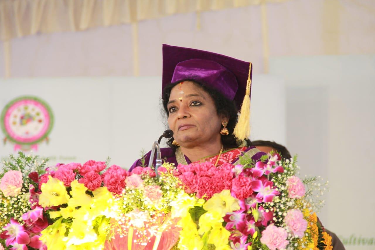 ఉపాధి, వ్యవస్థాపక అవకాశాలను అందించడంలో హార్టికల్చర్ ముఖ్య పాత్ర ఉపాధి, వ్యవస్థాపక అవకాశాలను అందించడంలో హార్టికల్చర్ ముఖ్య పాత్ర
