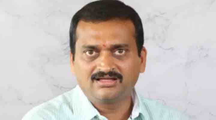 మన గొంతు మనం కోసుకున్నట్టే.. బండ్ల గణేశ్ ట్వీట్ వైరల్ మన గొంతు మనం కోసుకున్నట్టే.. బండ్ల గణేశ్ ట్వీట్ వైరల్