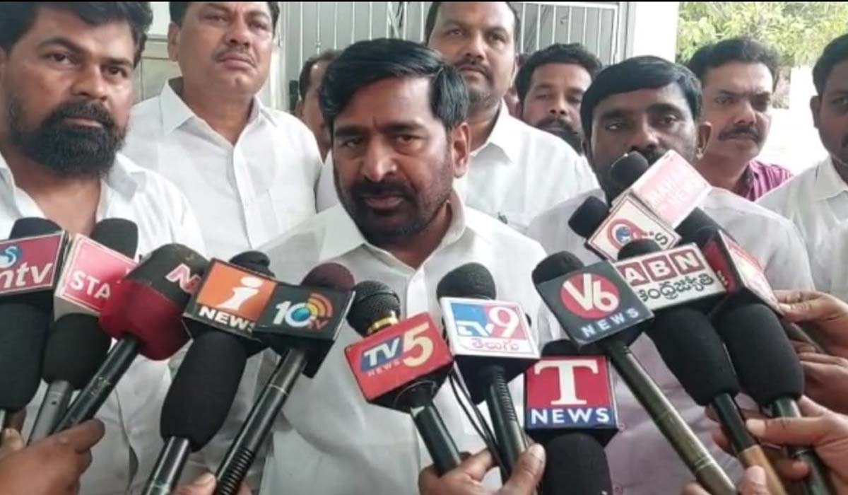 రైతుబంధు ఆపిన కాంగ్రెస్ను ఖతం చేయాలి: మంత్రి జగదీశ్ రెడ్డి రైతుబంధు ఆపిన కాంగ్రెస్ను ఖతం చేయాలి: మంత్రి జగదీశ్ రెడ్డి