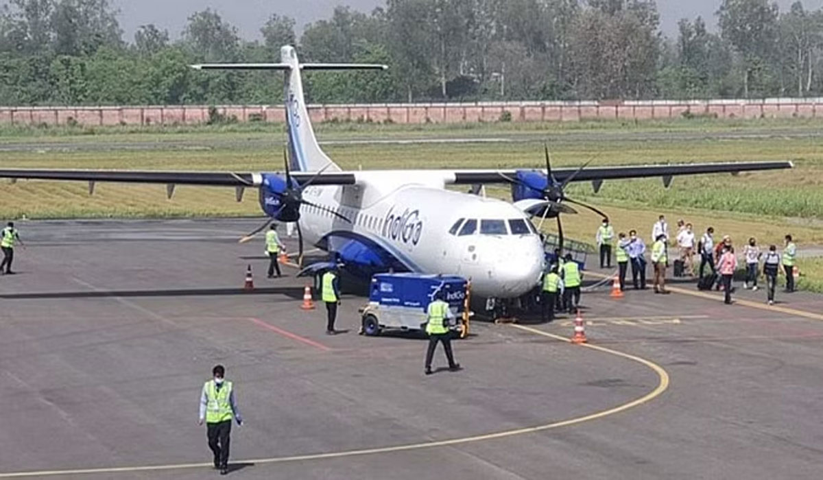 IndiGo | గాల్లో ఉండగా విఫలమైన ఇంజిన్లు.. ఒకే రోజు రెండు విమానాల్లో ఘటనలు IndiGo | గాల్లో ఉండగా విఫలమైన ఇంజిన్లు.. ఒకే రోజు రెండు విమానాల్లో ఘటనలు