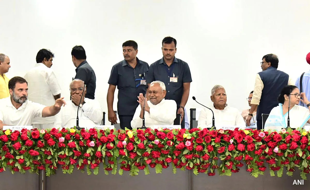 No-Confidence | మోదీపై అవిశ్వాసం?.. తీర్మానం ప్రతిపాదించనున్న ‘ఇండియా’! No-Confidence | మోదీపై అవిశ్వాసం?.. తీర్మానం ప్రతిపాదించనున్న ‘ఇండియా’!