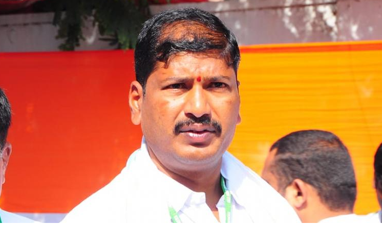 Congress | కడెం కాంగ్రెస్ నాయకులను విడుదల చేయాలిః కిసాన్ కాంగ్రెస్ చైర్మన్ అన్వేష్ రెడ్డి Congress | కడెం కాంగ్రెస్ నాయకులను విడుదల చేయాలిః కిసాన్ కాంగ్రెస్ చైర్మన్ అన్వేష్ రెడ్డి