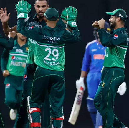Emerging Asia Cup 2023 | ఎమర్జింగ్ ఆసియా కప్ విజేత పాకిస్థాన్.. ఫైనల్లో భారత్కు ఘోర పరాజయం Emerging Asia Cup 2023 | ఎమర్జింగ్ ఆసియా కప్ విజేత పాకిస్థాన్.. ఫైనల్లో భారత్కు ఘోర పరాజయం