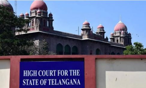High Court | ఖాదీర్ ఖాన్ లాకప్ డెత్పై.. కౌంటర్ దాఖలు చేయండి: ప్రభుత్వానికి హైకోర్టు ఆదేశాలు High Court | ఖాదీర్ ఖాన్ లాకప్ డెత్పై.. కౌంటర్ దాఖలు చేయండి: ప్రభుత్వానికి హైకోర్టు ఆదేశాలు
