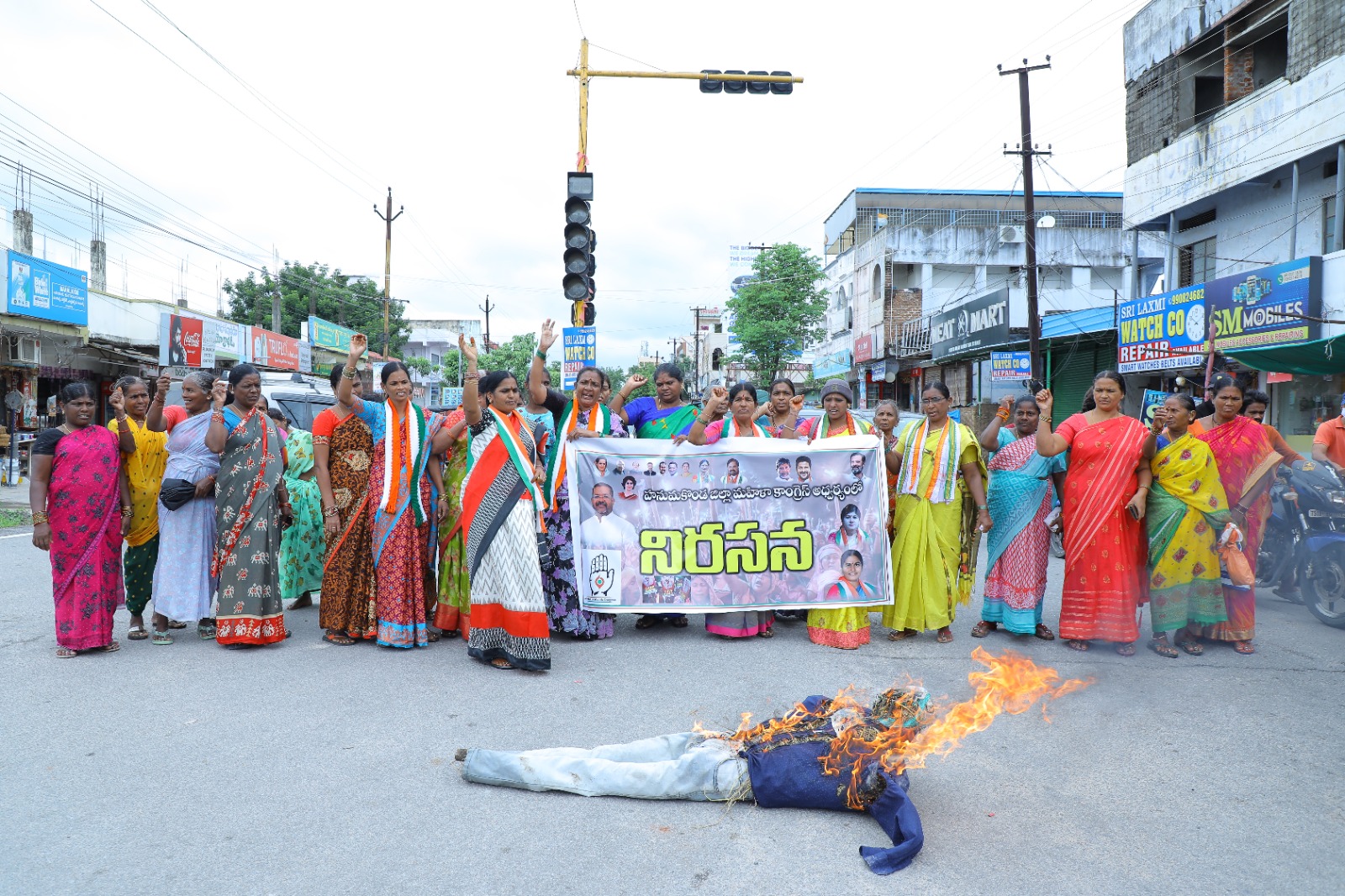 Warangal | మణిపూర్ హంతక దాడులకు మోడీదే బాధ్యత Warangal | మణిపూర్ హంతక దాడులకు మోడీదే బాధ్యత