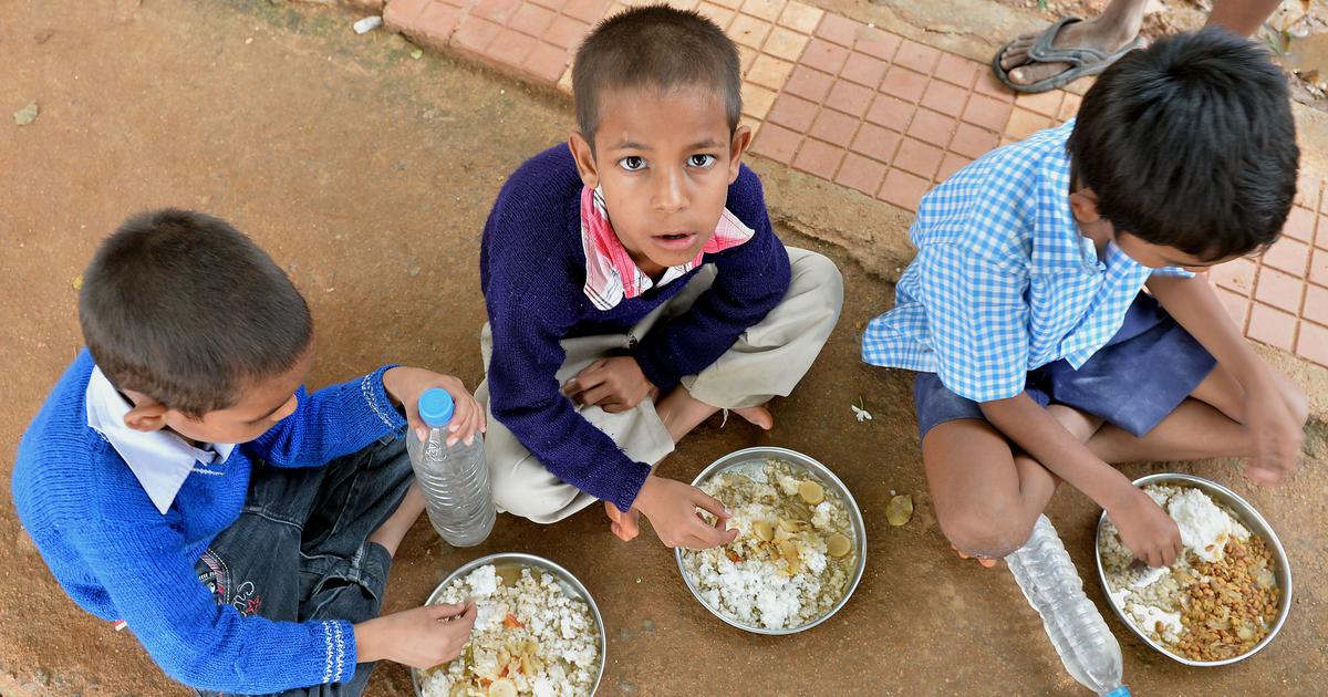 Gujarat | నీరసమేనా.. గుజరాత్ మోడల్! పోషకాహార లేమితో చిన్నారుల మృతి Gujarat | నీరసమేనా.. గుజరాత్ మోడల్! పోషకాహార లేమితో చిన్నారుల మృతి