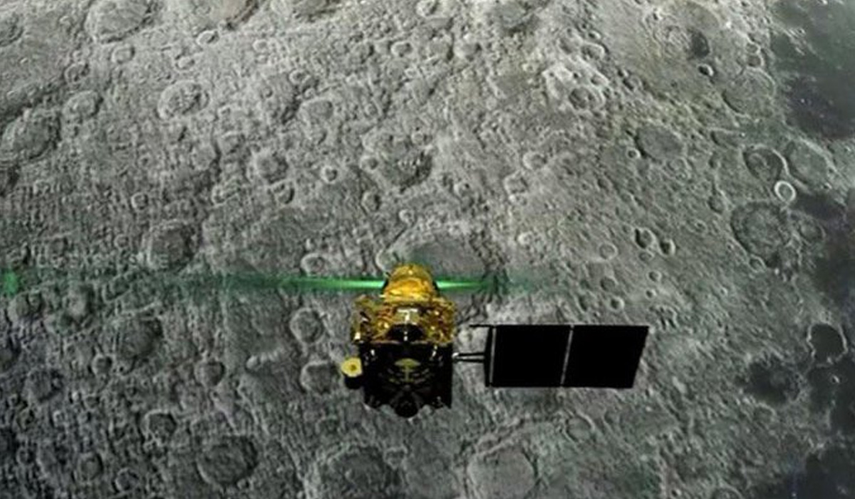 Chandrayaan-3 | చంద్రయాన్ -3 ఎంత వేగంతో ల్యాండ్ అవుతుందో తెలుసా? అక్కడ ఉంటే నుజ్జునుజ్జయిపోవడం ఖాయం Chandrayaan-3 | చంద్రయాన్ -3 ఎంత వేగంతో ల్యాండ్ అవుతుందో తెలుసా? అక్కడ ఉంటే నుజ్జునుజ్జయిపోవడం ఖాయం
