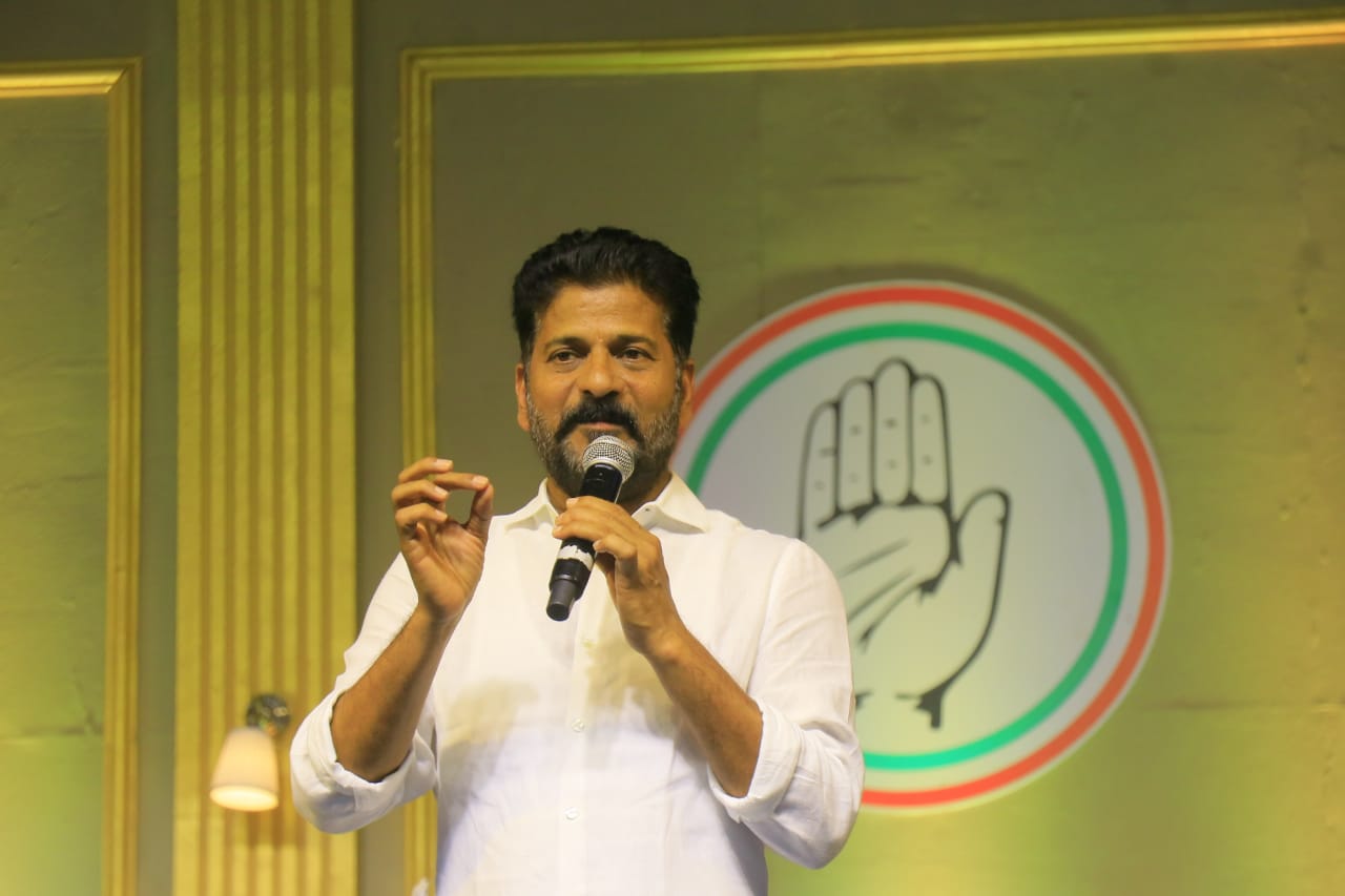 Congress | BRS వైఫల్యాలపై.. ప్రజా కోర్టులు: రేవంత్ రెడ్డి Congress | BRS వైఫల్యాలపై.. ప్రజా కోర్టులు: రేవంత్ రెడ్డి