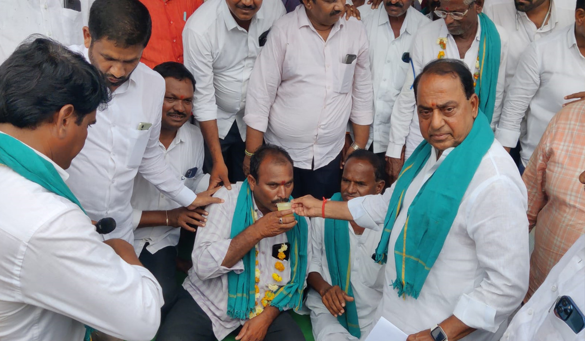 Minister Indrakaran Reddy | మాస్టర్ ప్లాన్.. డ్రాఫ్ట్ నోటిఫికేషన్ మాత్రమే! Minister Indrakaran Reddy | మాస్టర్ ప్లాన్.. డ్రాఫ్ట్ నోటిఫికేషన్ మాత్రమే!