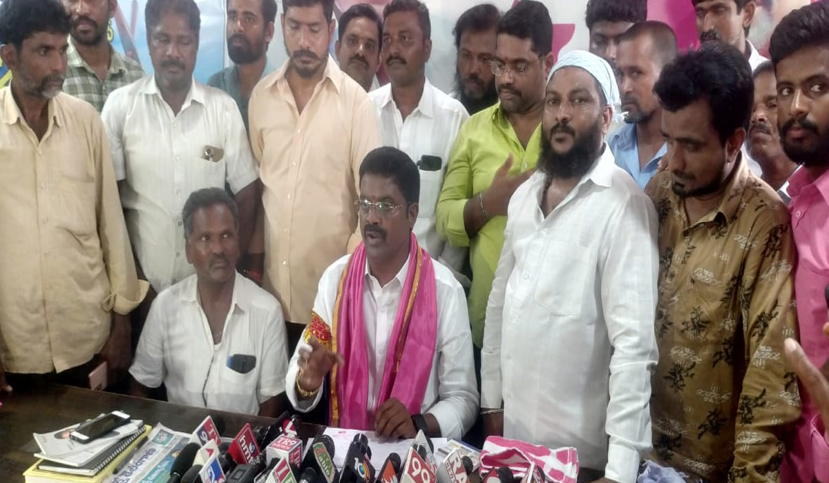 Pilli Ramaraju | స్వతంత్ర అభ్యర్ధిగా నల్లగొండలో పోటీ: పిల్లి Pilli Ramaraju | స్వతంత్ర అభ్యర్ధిగా నల్లగొండలో పోటీ: పిల్లి