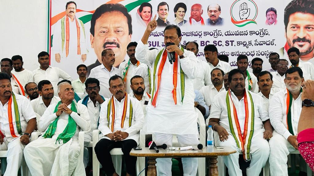 Shabbir Ali | కేసీఆర్ను తరిమికొడతాం.. మాజీ మంత్రి షబ్బీర్ అలీ Shabbir Ali | కేసీఆర్ను తరిమికొడతాం.. మాజీ మంత్రి షబ్బీర్ అలీ