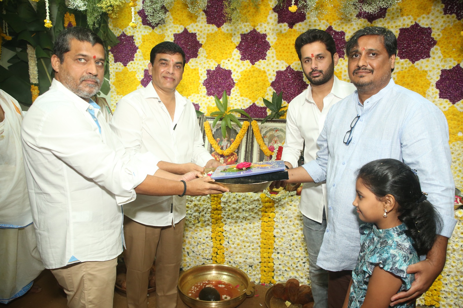 Nithiin | ‘వకీల్ సాబ్’ దర్శకుడు.. పవన్ టైటిల్తో నితిన్ ‘తమ్ముడు’ సినిమా Nithiin | ‘వకీల్ సాబ్’ దర్శకుడు.. పవన్ టైటిల్తో నితిన్ ‘తమ్ముడు’ సినిమా