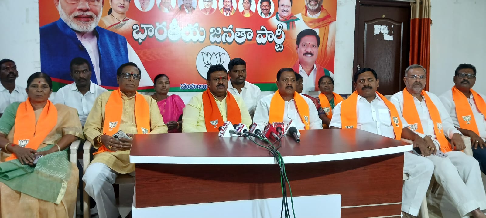 BRS ను గద్దె దించుతాం: కర్ణాటక ఎమ్మెల్యే దొడ్డన్న గౌడ BRS ను గద్దె దించుతాం: కర్ణాటక ఎమ్మెల్యే దొడ్డన్న గౌడ