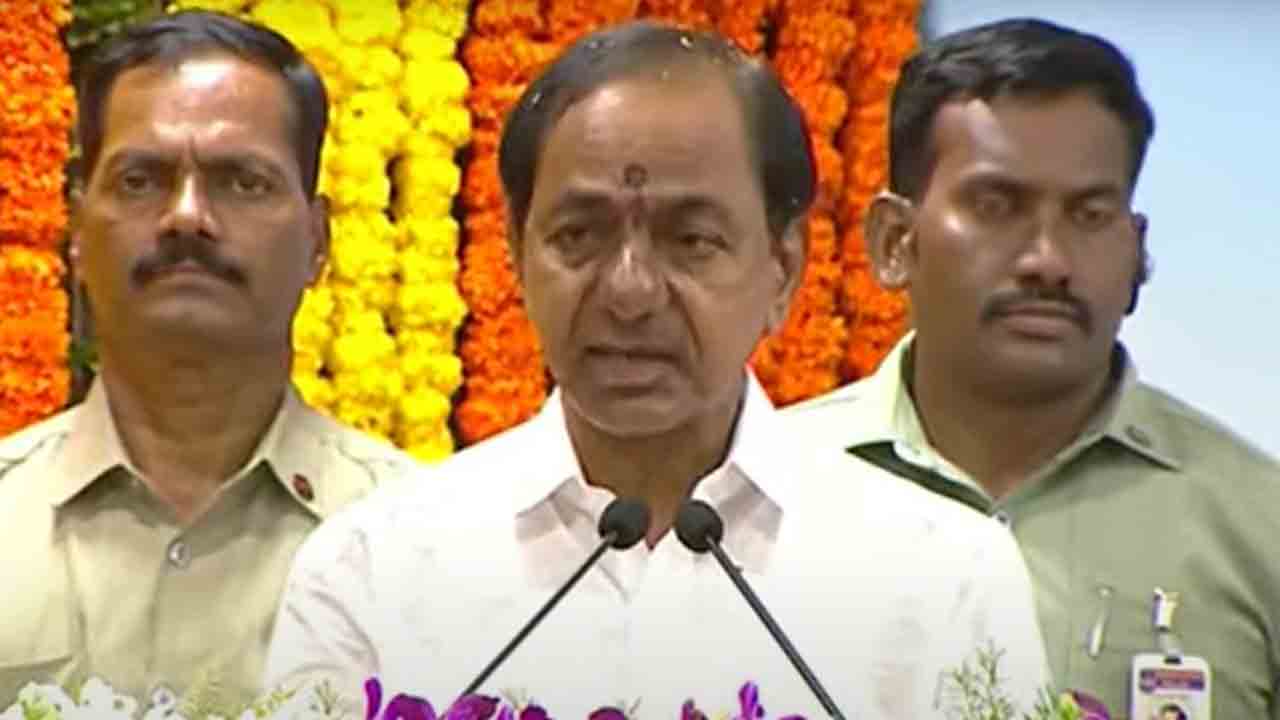 CM KCR | తెలంగాణలో ఆకలి లేదు.. ఆత్మహత్యలు లేవు: సీఎం కేసీఆర్ CM KCR | తెలంగాణలో ఆకలి లేదు.. ఆత్మహత్యలు లేవు: సీఎం కేసీఆర్