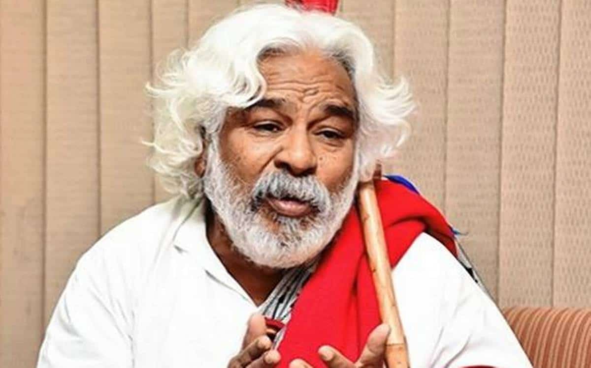 Gaddar | ఆగిన యుద్ధనౌక ఊపిరి.. ప్రజాగాయకుడు గద్దర్ ఇకలేరు Gaddar | ఆగిన యుద్ధనౌక ఊపిరి.. ప్రజాగాయకుడు గద్దర్ ఇకలేరు