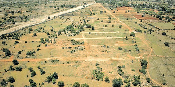 Land Auction | మోకిల.. రెండో ఫేజ్ భూముల వేలానికి నోటిఫికేషన్ Land Auction | మోకిల.. రెండో ఫేజ్ భూముల వేలానికి నోటిఫికేషన్