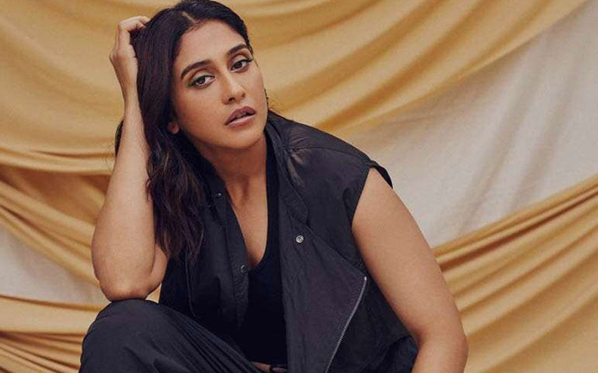 Regina | ఛాన్స్ అడిగితే.. అడ్జెస్ట్మెంట్ కావాలన్నాడు! నాకు తెలియక మేనేజర్ మీతో మాట్లాడుతాడన్నాను: రెజీనా షాకింగ్ కామెంట్స్ Regina | ఛాన్స్ అడిగితే.. అడ్జెస్ట్మెంట్ కావాలన్నాడు! నాకు తెలియక మేనేజర్ మీతో మాట్లాడుతాడన్నాను: రెజీనా షాకింగ్ కామెంట్స్