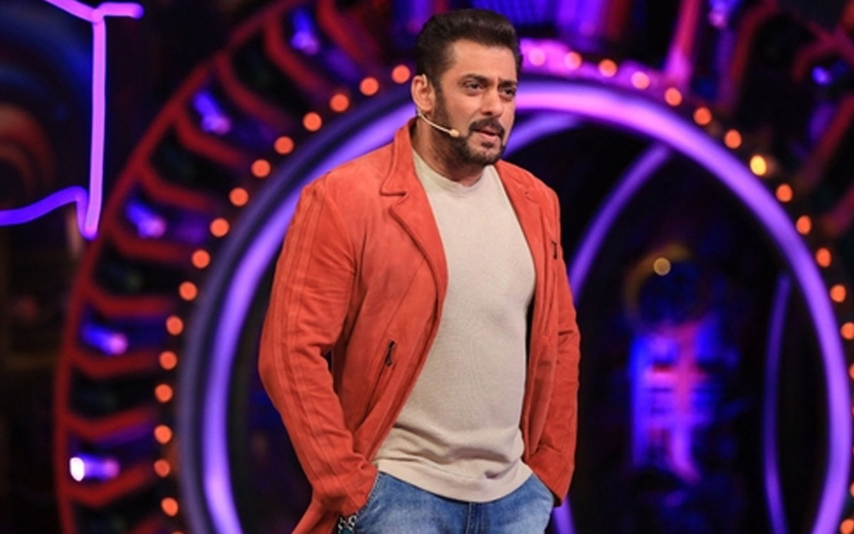 Salman Khan | జైల్లో టాయిలెట్స్ కడిగా.. అందరి ముందు ఒప్పుకున్న సల్మాన్ ఖాన్..! Salman Khan | జైల్లో టాయిలెట్స్ కడిగా.. అందరి ముందు ఒప్పుకున్న సల్మాన్ ఖాన్..!