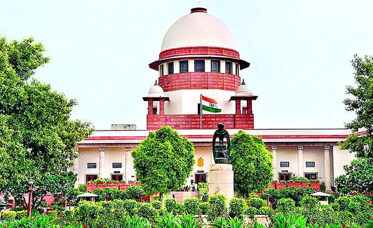 Margadarshi cases | ఏపీ హైకోర్టుకు మార్గదర్శి కేసుల బదిలీకి సుప్రీం నో!! Margadarshi cases | ఏపీ హైకోర్టుకు మార్గదర్శి కేసుల బదిలీకి సుప్రీం నో!!
