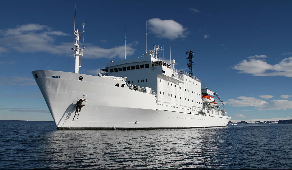 Polar Research Ship | మరో 5 ఏళ్లలో భారత్కు తొలి పోలార్ రీసెర్చ్ వెసెల్ Polar Research Ship | మరో 5 ఏళ్లలో భారత్కు తొలి పోలార్ రీసెర్చ్ వెసెల్