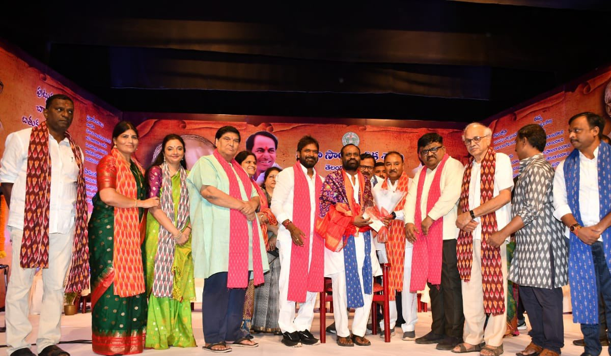 Kaloji Award 2023 | కవి జయరాజ్కు కాళోజీ అవార్డు Kaloji Award 2023 | కవి జయరాజ్కు కాళోజీ అవార్డు