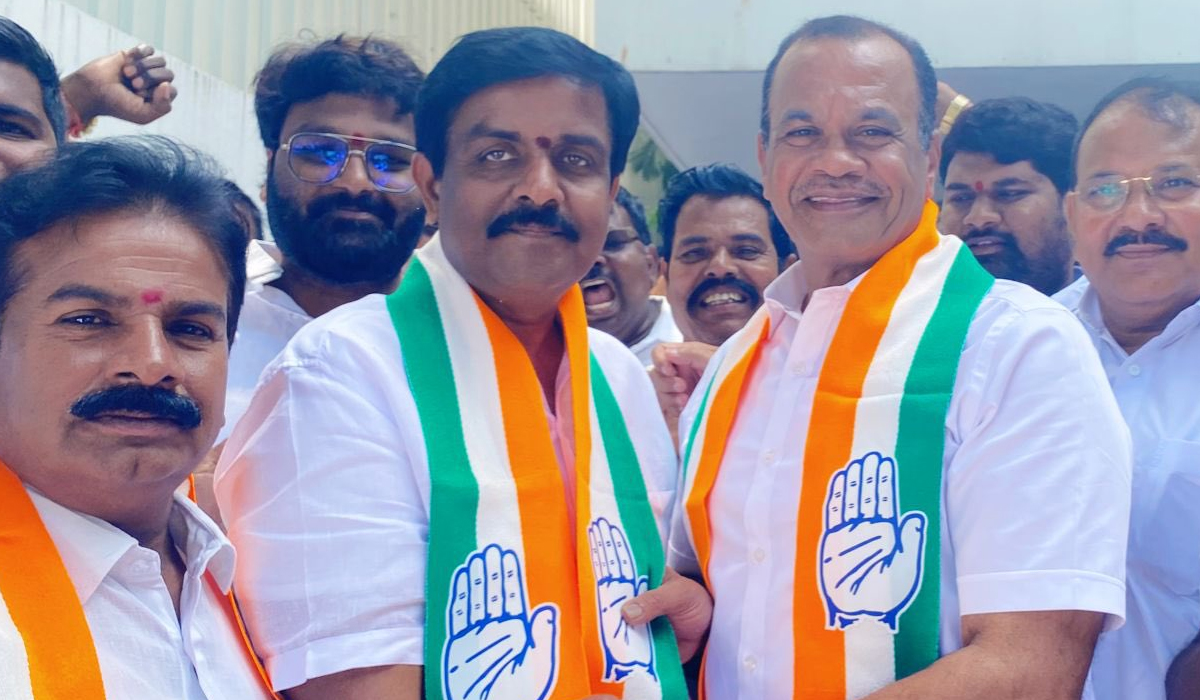 Jitta | వెంకట్రెడ్డి సమక్షంలో కాంగ్రెస్లోకి జిట్టా Jitta | వెంకట్రెడ్డి సమక్షంలో కాంగ్రెస్లోకి జిట్టా