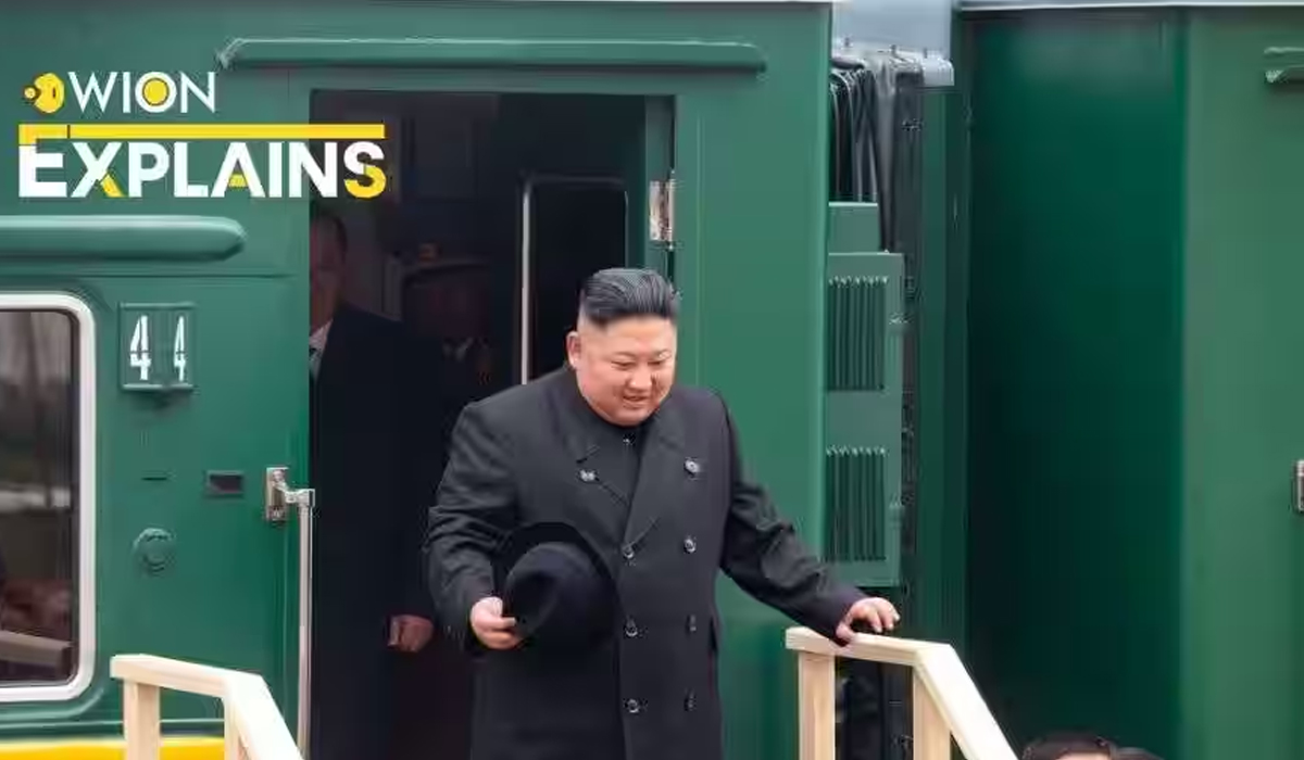 Kim Jong Un | పుతిన్ విమానం కన్నా ఈ రైలే అత్యంత సురక్షితం.. కిమ్ ప్రయాణించే ట్రైన్ విశేషాలివి.. Kim Jong Un | పుతిన్ విమానం కన్నా ఈ రైలే అత్యంత సురక్షితం.. కిమ్ ప్రయాణించే ట్రైన్ విశేషాలివి..